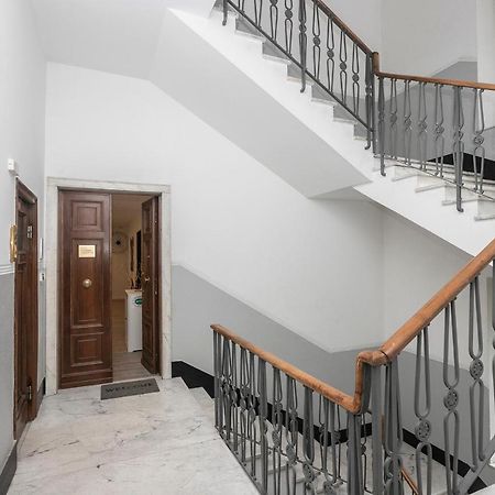 Real Italian Estate - Luxury Black&White ジェノヴァ エクステリア 写真